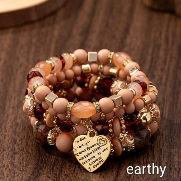 A009 /9 Colors/ Elegant Beaded Bracelet Set With Heart Charm - Picture 10 of 16